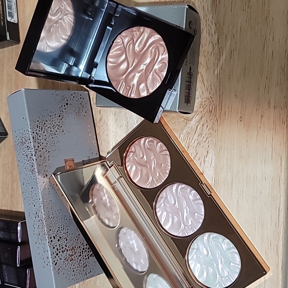 Laura mercier face illuminator set of 2